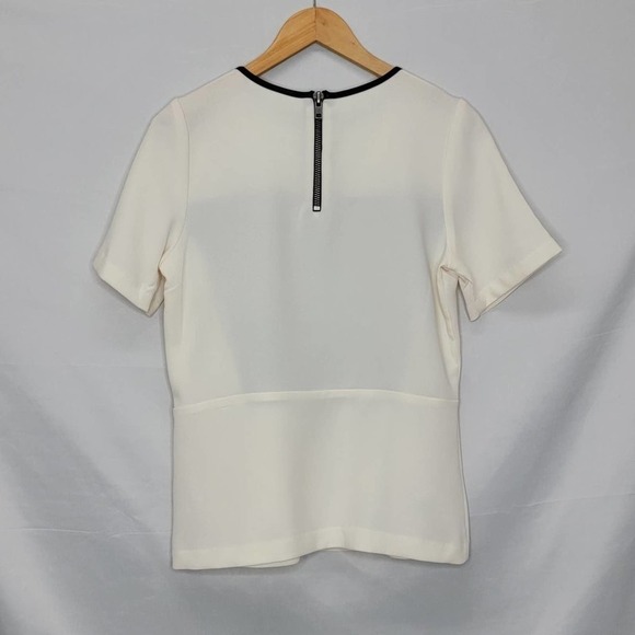 BCBGENERATION Short Sleeve Professional Blouse - Picture 5 of 11